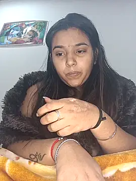 RAYI 01 online show from 8, 2, 2025