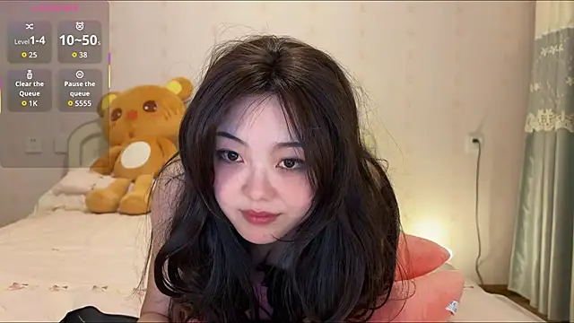 nanaliu6 online show from 5, 11, 2025