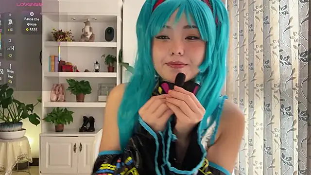 nanaliu6 online show from 20, 10, 2025