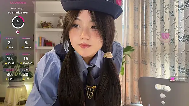 nanaliu6 online show from 19, 10, 2025