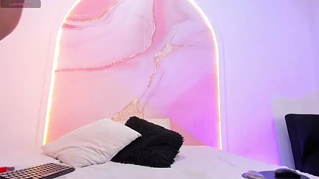 Sofii Lopezz online show from 27, 10, 2025