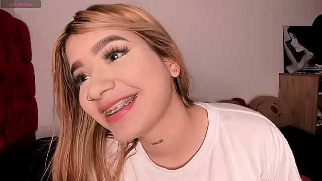 akirahattori online show from 24, 4, 2026