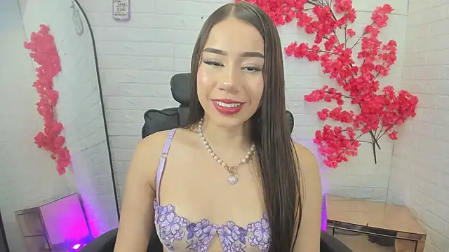 Snapshot of BarbieGirl___ chatting on 23, 9, 2025 BarbieGirl online show from 23, 9, 2025