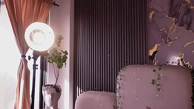 soidai miiu online show from 17, 4, 2026