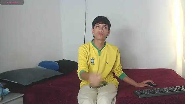 Snapshot of the_murderer chatting on 18, 3, 2025 the murderer online show from 18, 3, 2025