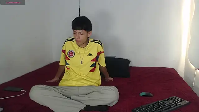 Snapshot of the_murderer chatting on 21, 3, 2025 the murderer online show from 21, 3, 2025