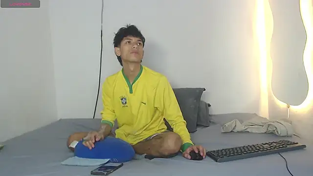 Snapshot of the_murderer chatting on 18, 3, 2025 the murderer online show from 18, 3, 2025