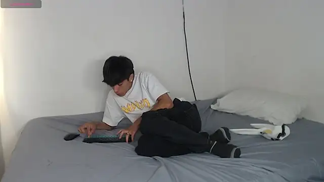 Snapshot of the_murderer chatting on 25, 2, 2025 the murderer online show from 25, 2, 2025