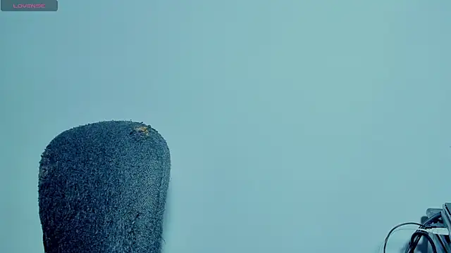 Eli clark  online show from 18, 10, 2025