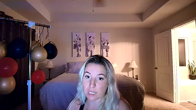 Snapshot of kaliii_jones chatting on 4, 8, 2026 kaliii jones online show from 4, 8, 2026