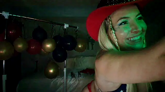 Snapshot of kaliii_jones chatting on 5, 7, 2026 kaliii jones online show from 5, 7, 2026
