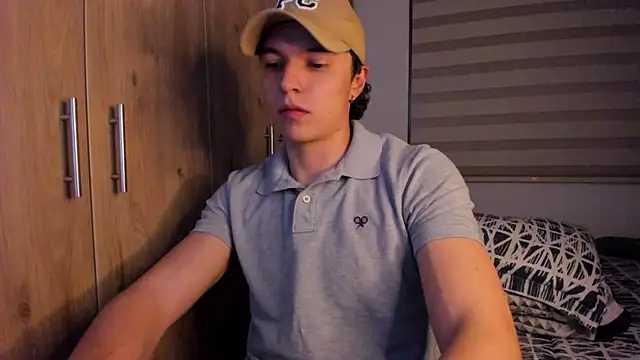 Mastrangelo xxx online show from 8, 10, 2025