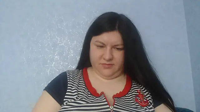 KiraSwee online show from 14, 2, 2026