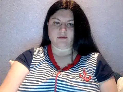 KiraSwee online show from 14, 3, 2025