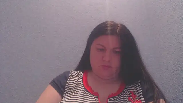 KiraSwee online show from 10, 2, 2026