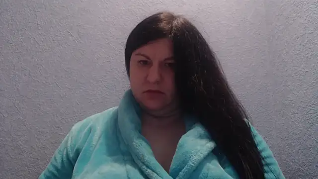 KiraSwee online show from 3, 2, 2026