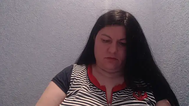 KiraSwee online show from 21, 2, 2026