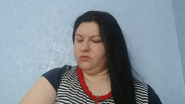 KiraSwee online show from 25, 2, 2026