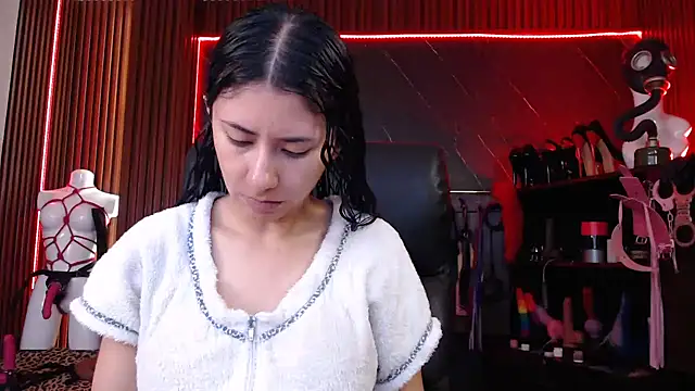 Snapshot of XiaQueen chatting on 25, 9, 2025 XiaQueen online show from 25, 9, 2025