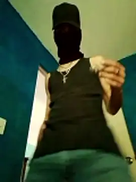 Snapshot of 1Dseralmora2 chatting on 24, 10, 2025 1Dseralmora2 online show from 24, 10, 2025