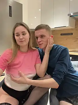 Snapshot of alisanikita chatting on 15, 3, 2025 alisanikita online show from 15, 3, 2025