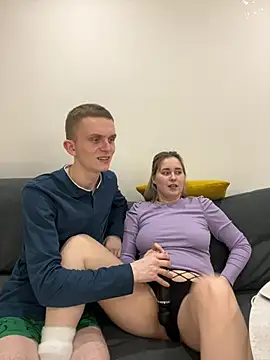 Snapshot of alisanikita chatting on 28, 2, 2025 alisanikita online show from 28, 2, 2025