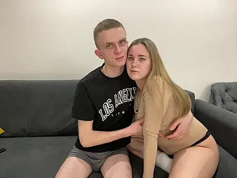 Snapshot of alisanikita chatting on 17, 2, 2025 alisanikita online show from 17, 2, 2025