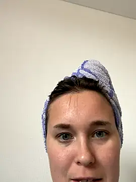 Snapshot of alisanikita chatting on 26, 9, 2025 alisanikita online show from 26, 9, 2025