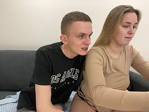 Snapshot of alisanikita chatting on 24, 2, 2025 alisanikita online show from 24, 2, 2025