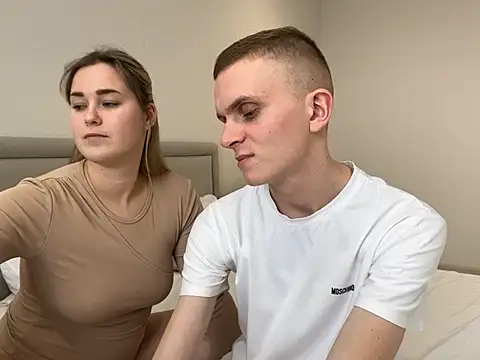 Snapshot of alisanikita chatting on 11, 2, 2025 alisanikita online show from 11, 2, 2025