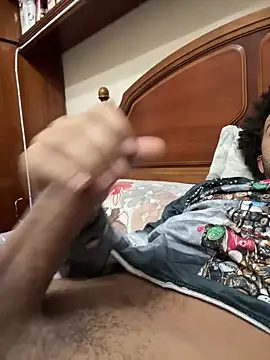 Snapshot of yeiyei_oficial chatting on 30, 10, 2025 yeiyei oficial online show from 30, 10, 2025