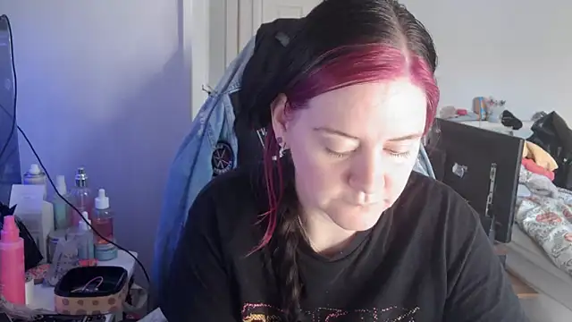 AureliaXOX online show from 15, 10, 2025