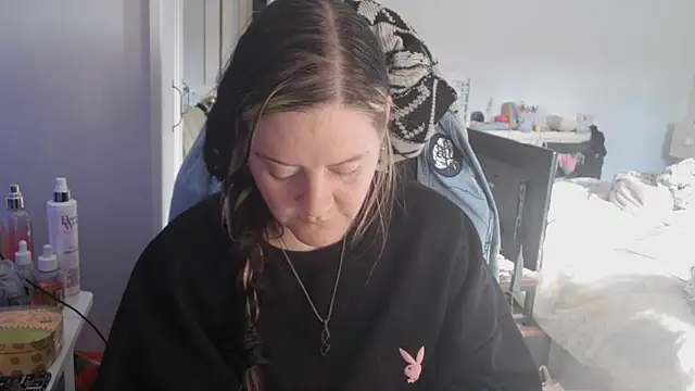 AureliaXOX online show from 30, 9, 2025