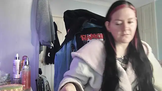 AureliaXOX online show from 3, 11, 2025