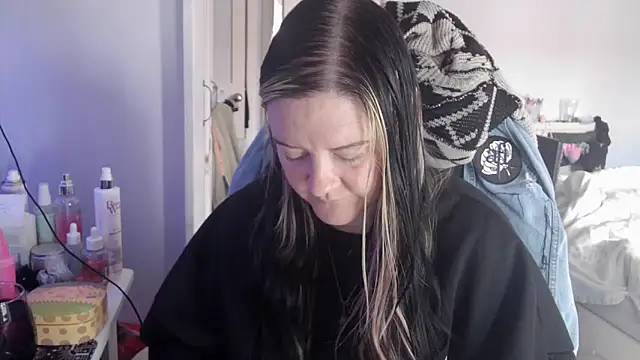 AureliaXOX online show from 1, 10, 2025