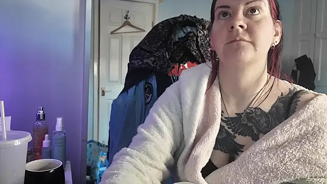 AureliaXOX online show from 26, 11, 2025