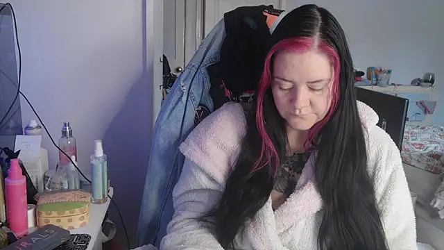 AureliaXOX online show from 18, 10, 2025