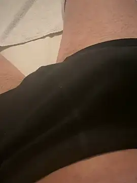 sark0606 online show from 13, 3, 2025