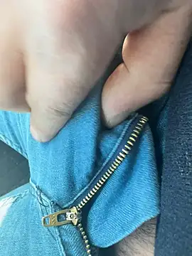 sark0606 online show from 24, 2, 2025