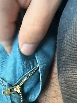 sark0606 online show from 14, 2, 2025