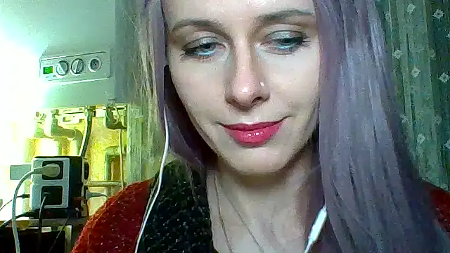 LuminousLady online show from 27, 2, 2025