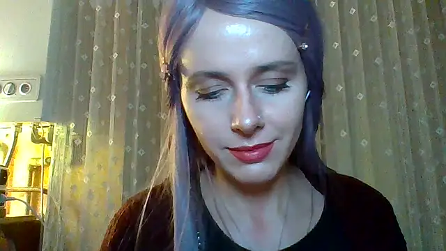 LuminousLady online show from 5, 3, 2025