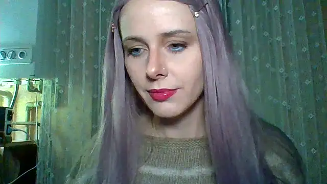 LuminousLady online show from 2, 3, 2025