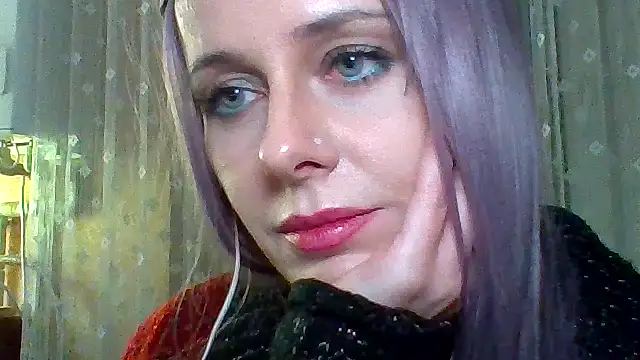 LuminousLady online show from 27, 2, 2025