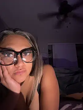 babygirl ak online show from 3, 2, 2025