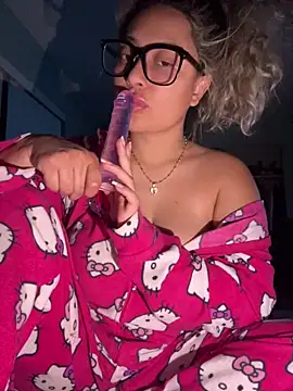 babygirl ak online show from 22, 3, 2025