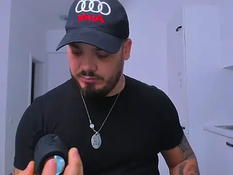 ZackMasterss online show from 18, 11, 2025