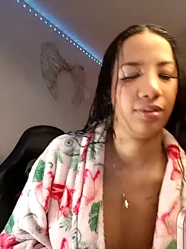 SallyWhitee online show from 13, 3, 2026