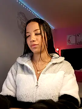 SallyWhitee online show from 10, 3, 2026