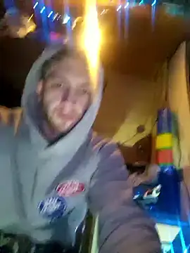 Jaymie2p25 online show from 14, 12, 2025